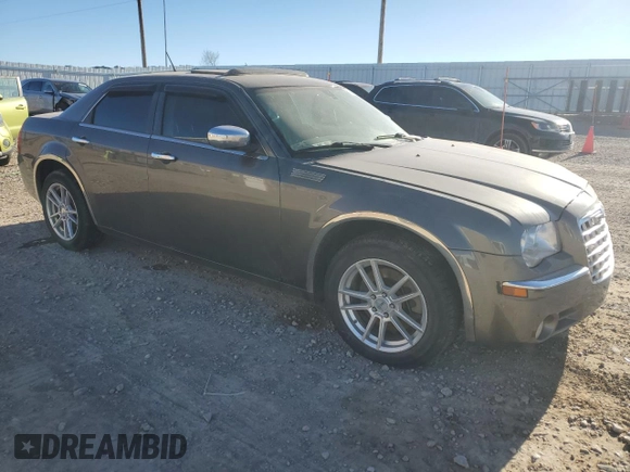 2008 Chrysler 300 C with VIN 2C3KK63H18H138973, listed as a Copart auction lot 80827044 with 197,910 mi miles and Clean Title. Bid and sale history available at carsss.com. Image 4.