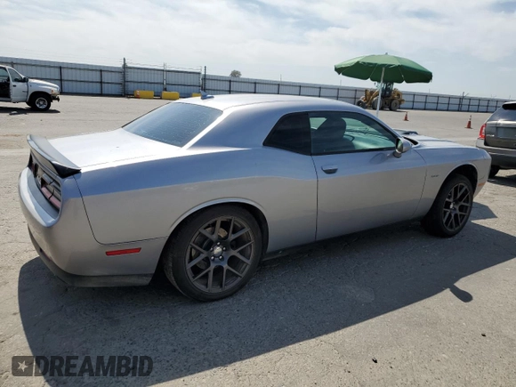 2016 Dodge Challenger R/T Plus with VIN 2C3CDZBT8GH101892, listed as a Copart auction lot 62171595 with 195,533 mi miles and Salvage title. Bid and sale history available at DreamBid. Image 3.
