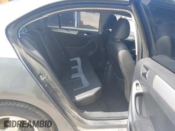 2012 Volkswagen Jetta TDI with VIN 3VWLL7AJ4CM004457, listed as a IAAI auction lot 42624318 with 259,108 mi miles and . Bid and sale history available at DreamBid. Image 8.