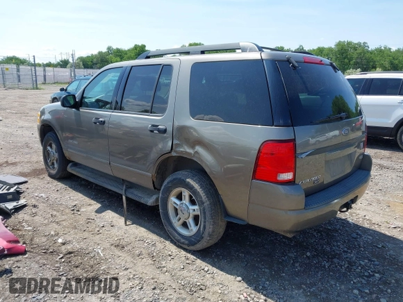 2005 Ford Explorer XLT with VIN 1FMZU73E85ZA17672, listed as a IAAI auction lot 42280036 with 211,536 mi miles and . Bid and sale history available at DreamBid. Image 3.