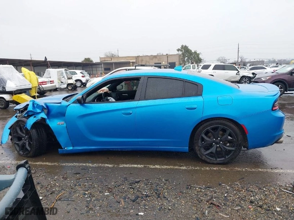 2015 Dodge Charger RT with VIN 2C3CDXCT6FH772043, listed as a IAAI auction lot 41517474 with NaN miles. Bid and sale history available at carsss.com. Image 14.