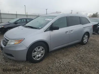 2011 Honda Odyssey LX with VIN 5FNRL5H27BB034345, listed as a Copart auction lot 80877974 with 100,263 mi miles and Salvage Title. Bid and sale history available at carsss.com. Image 1.