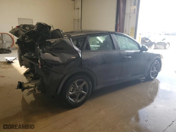 2025 Kia K4 LXS with VIN 3KPFT4DE3SE072996, listed as a Copart auction lot 49319175 with NaN miles and Salvage Title. Bid and sale history available at carsss.com. Image 3.