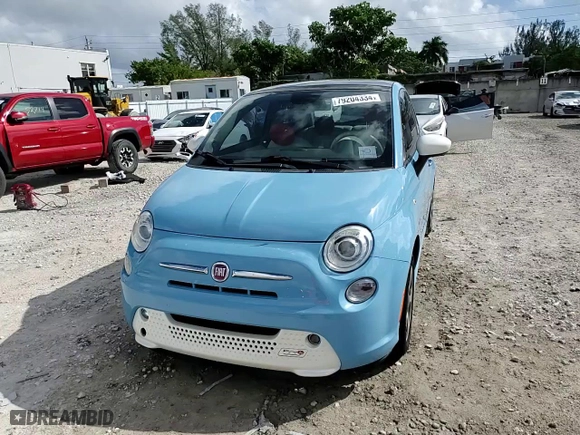 2015 FIAT 500e with VIN 3C3CFFGE9FT642393, listed as a Copart auction lot 79204334 with 28,712 mi miles and Salvage Title. Bid and sale history available at carsss.com. Image 14.
