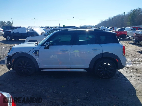 2019 MINI Countryman Cooper S with VIN WMZYT3C55K3E96839, listed as a IAAI auction lot 41478815 with 40,756 mi miles and . Bid and sale history available at DreamBid. Image 14.