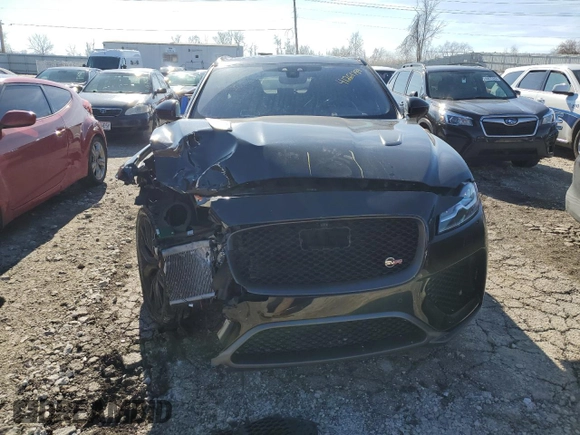 2020 Jaguar F-Pace SVR with VIN SADCZ2EE4LA624650, listed as a Copart auction lot 41261784 with 67,148 mi miles and Salvage Title. Bid and sale history available at DreamBid. Image 5.