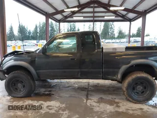 2004 Toyota Tacoma with VIN 5TEWN72N84Z336126, listed as a IAAI auction lot 41490400 with 243,647 mi miles and . Bid and sale history available at DreamBid. Image 14.