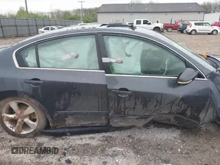 2009 Nissan Altima SE z VIN 1N4BL21E49C179974, wystawiony jako IAAI lot #42058454 z przebiegiem 196 351 mil mil oraz . Historia ofert i sprzedaży dostępna na DreamBid. Obrazek 13.