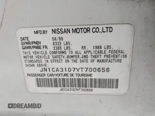 2000 Nissan Maxima GXE with VIN JN1CA31D7YT700656, listed as a IAAI auction lot 42675421 with 94,006 mi miles and . Bid and sale history available at DreamBid. Image 9.
