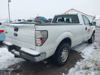 2014 Ford F-150 XL with VIN 1FTNF1CF9EKE28137, listed as a IAAI auction lot 41577971 with 180,000 mi miles. Bid and sale history available at carsss.com. Image 4.