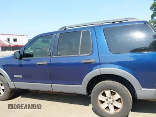 2006 Ford Explorer XLT with VIN 1FMEU63E36UB48466, listed as a IAAI auction lot 42428066 with 214,584 mi miles and . Bid and sale history available at DreamBid. Image 14.