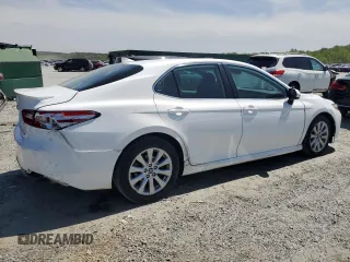 2019 Toyota Camry LE with VIN 4T1B11HK3KU687581, listed as a Copart auction lot 53277445 with 211,234 mi miles and Clean Title. Bid and sale history available at carsss.com. Image 3.