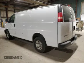 2008 Chevrolet Express Cargo Van with VIN 1GCGG25C781187641, listed as a Copart auction lot 84939854 with 171,478 mi miles and Clean Title. Bid and sale history available at carsss.com. Image 2.