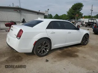 2019 Chrysler 300 S with VIN 2C3CCABG0KH635064, listed as a Copart auction lot 59041794 with 114,353 mi miles and Salvage Title. Bid and sale history available at DreamBid. Image 3.