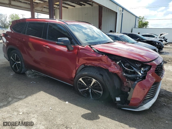 2022 Toyota Highlander XSE with VIN 5TDLZRAH7NS131474, listed as a Copart auction lot 51519625 with 74,070 mi miles and Salvage Title. Bid and sale history available at carsss.com. Image 4.