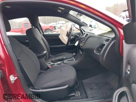 2013 Chrysler 200 LX with VIN 1C3CCBAG9DN736315, listed as a IAAI auction lot 41312803 with 78,344 mi miles. Bid and sale history available at carsss.com. Image 5.