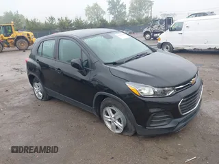 2020 Chevrolet Trax LS with VIN 3GNCJKSB8LL125797, listed as a IAAI auction lot 42302904 with 35,103 mi miles and . Bid and sale history available at DreamBid. Image 1.