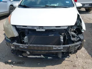 2013 Kia Rio SX z VIN KNADN5A39D6208807, wystawiony jako IAAI lot #42392747 z przebiegiem 170 895 mil mil oraz . Historia ofert i sprzedaży dostępna na DreamBid. Obrazek 6.