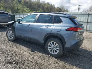 2022 Toyota Corolla Cross LE z VIN 7MUCAAAG1NV019209, wystawiony jako Copart lot #52575315 z przebiegiem 35 338 mil mil oraz Szkoda całkowita • Salvage title. Historia ofert i sprzedaży dostępna na DreamBid. Obrazek 2.