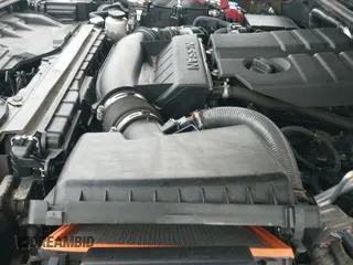 2024 Nissan Frontier SV z VIN 1N6ED1EJ6RN652071, wystawiony jako IAAI lot #41860389 z przebiegiem 16 061 mil mil oraz . Historia ofert i sprzedaży dostępna na DreamBid. Obrazek 20.