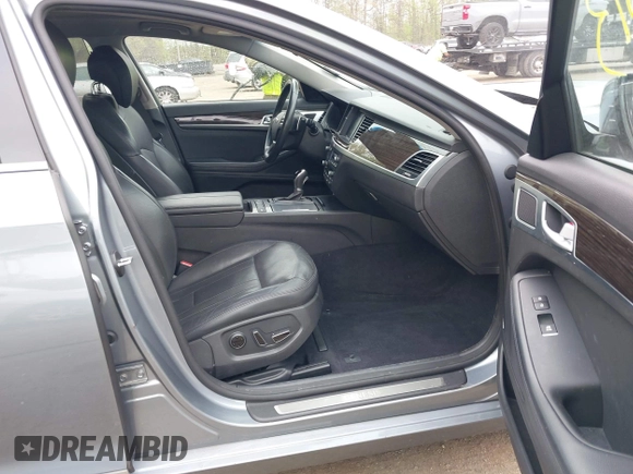 2015 Hyundai Genesis 3.8L with VIN KMHGN4JE8FU098774, listed as a IAAI auction lot 42069813 with 76,397 mi miles. Bid and sale history available at carsss.com. Image 5.
