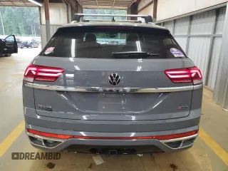 2021 Volkswagen Atlas SEL Premium R-Line with VIN 1V2FE2CA2MC238981, listed as a Copart auction lot 62637875 with 43,064 mi miles and Salvage title. Bid and sale history available at DreamBid. Image 6.
