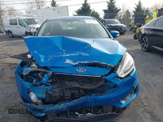2017 Ford Focus SE с VIN 1FADP3F23HL254485, выставлен на аукционе IAAI как лот 41103192 с пробегом 61 948 миль миль и . История ставок и продаж доступна на DreamBid. Изображение 12.