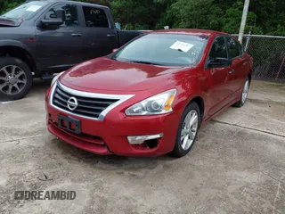 2013 Nissan Altima SV with VIN 1N4AL3AP7DN445021, listed as a IAAI auction lot 42156287 with 191,051 mi miles and . Bid and sale history available at carsss.com. Image 2.
