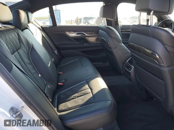 2017 BMW 7 Series 750i with VIN WBA7F0C39HGM22030, listed as a Copart auction lot 87127484 with 110,634 mi miles and Salvage title. Bid and sale history available at DreamBid. Image 10.