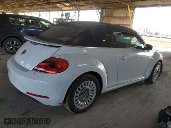 2015 Volkswagen Beetle 1.8T with VIN 3VW517AT3FM800881, listed as a Copart auction lot 87896105 with 30,315 mi miles and Salvage title. Bid and sale history available at DreamBid. Image 3.