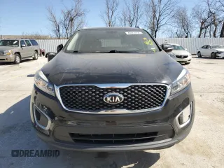 2018 Kia Sorento LX with VIN 5XYPG4A38JG372465, listed as a Copart auction lot 49063795 with 95,432 mi miles and Salvage Title. Bid and sale history available at carsss.com. Image 5.