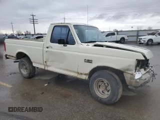 1990 Ford F-150 with VIN 1FTDF15Y6LPA89296, listed as a Copart auction lot 45693695 with 132,908 mi miles and Salvage Title. Bid and sale history available at carsss.com. Image 4.