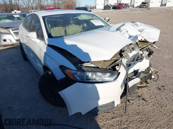 2013 Ford Fusion SE with VIN 3FA6P0H78DR132457, listed as a IAAI auction lot 41381922 with 165,721 mi miles. Bid and sale history available at carsss.com. Image 1.