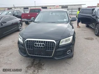 2014 Audi Q5 Premium Plus with VIN WA1LFAFP5EA055531, listed as a IAAI auction lot 41924046 with 170,483 mi miles. Bid and sale history available at carsss.com. Image 12.
