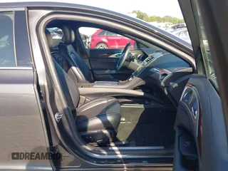 2019 Lincoln MKZ Reserve I with VIN 3LN6L5C94KR629199, listed as a IAAI auction lot 42617709 with 21,424 mi miles and . Bid and sale history available at DreamBid. Image 5.