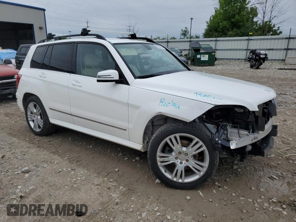 2013 Mercedes-Benz GLK 350 with VIN WDCGG8JB4DG016671, listed as a Copart auction lot 60396494 with 213,547 mi miles and Non Repairable. Bid and sale history available at DreamBid. Image 4.