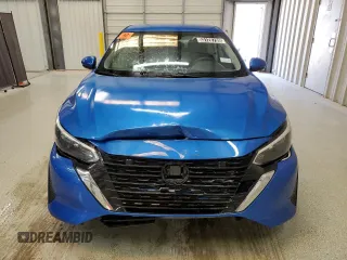 2024 Nissan Sentra SV z VIN 3N1AB8CVXRY330450, wystawiony jako Copart lot #54569815 z przebiegiem 23 533 mil mil oraz Szkoda całkowita • Salvage title. Historia ofert i sprzedaży dostępna na DreamBid. Obrazek 5.