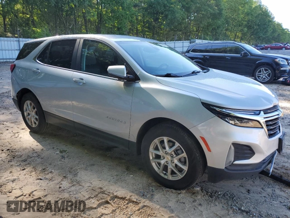2022 Chevrolet Equinox LT z VIN 2GNAXJEV4N6141363, wystawiony jako Copart lot #55680875 z przebiegiem 153 095 mil mil oraz Szkoda całkowita • Salvage title. Historia ofert i sprzedaży dostępna na DreamBid. Obrazek 4.