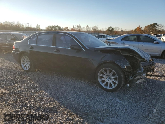 2003 BMW 7 Series 745Li with VIN WBAGN63453DS45114, listed as a Copart auction lot 82700834 with 182,998 mi miles and Salvage Title. Bid and sale history available at carsss.com. Image 4.