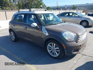 2012 MINI Countryman с VIN WMWZB3C51CWM02201, выставлен на аукционе IAAI как лот 42864635 с пробегом 193 451 миль миль и . История ставок и продаж доступна на DreamBid. Изображение 1.