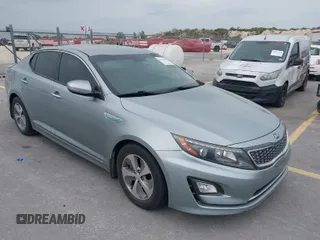 2015 Kia Optima Hybrid with VIN KNAGM4AD8F5088350, listed as a IAAI auction lot 41998010 with 208,543 mi miles. Bid and sale history available at carsss.com. Image 1.
