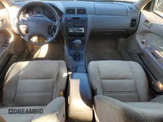1999 Nissan Maxima GXE z VIN JN1CA21D8XM403253, wystawiony jako Copart lot #55877675 z przebiegiem 61 019 mil mil oraz Czysty tytuł • Clean title. Historia ofert i sprzedaży dostępna na DreamBid. Obrazek 8.