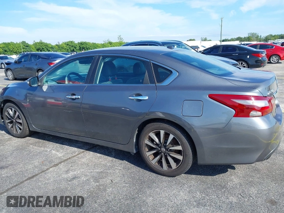 2018 Nissan Altima SR with VIN 1N4AL3APXJC170428, listed as a IAAI auction lot 40355309 with Not Provided miles and . Bid and sale history available at carsss.com. Image 15.