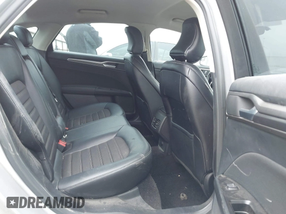 2017 Ford Fusion SE with VIN 3FA6P0H7XHR228435, listed as a IAAI auction lot 41607945 with 139,850 mi miles. Bid and sale history available at carsss.com. Image 8.