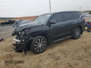 2021 Lexus LX 570 z VIN JTJDY7AX6M4340909, wystawiony jako Copart lot #39932564 z przebiegiem 62 980 mil mil oraz . Historia ofert i sprzedaży dostępna na DreamBid. Obrazek 1.