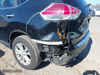 2015 Nissan Rogue SV with VIN KNMAT2MV0FP522057, listed as a IAAI auction lot 41673578 with 139,650 mi miles. Bid and sale history available at carsss.com. Image 6.