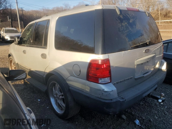 2004 Ford Expedition XLS with VIN 1FMRU13W34LA03881, listed as a Copart auction lot 83000254 with 0 mi miles and Salvage Title. Bid and sale history available at carsss.com. Image 2.