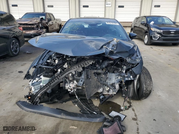 2024 Mazda Mazda3 Hatchback 2.5 S Carbon Edition with VIN JM1BPBLM2R1718901, listed as a Copart auction lot 81918704 with 0 mi miles and Salvage Title. Bid and sale history available at carsss.com. Image 5.