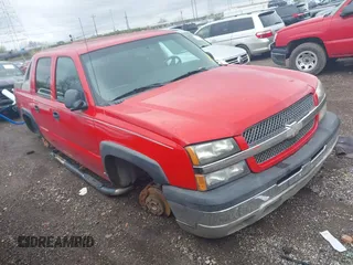 2003 Chevrolet Avalanche with VIN 3GNEC13TX3G271681, listed as a IAAI auction lot 41916390 with 194,898 mi miles. Bid and sale history available at carsss.com. Image 1.