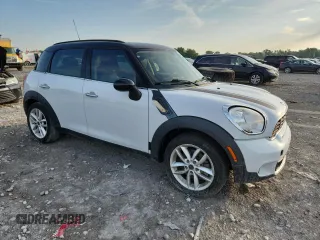 2012 MINI Countryman S z VIN WMWZC3C52CWL81324, wystawiony jako Copart lot #62769105 z przebiegiem 156 902 mil mil oraz Czysty tytuł • Clean title. Historia ofert i sprzedaży dostępna na DreamBid. Obrazek 4.